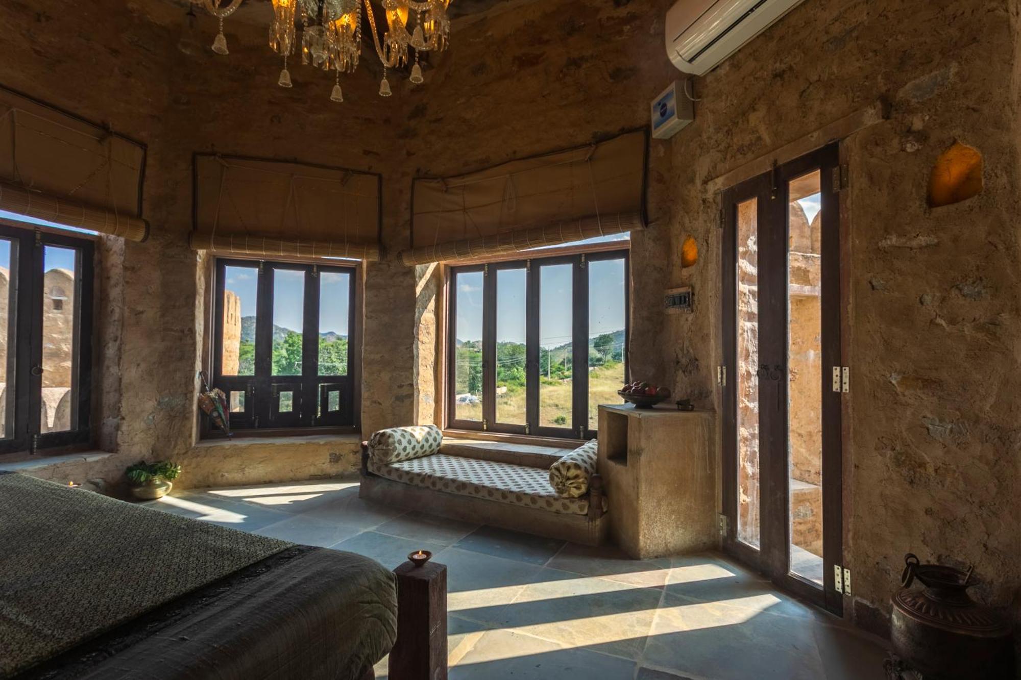 Manmatha A Luxury Retreat Bed and Breakfast Udaipur Exteriör bild