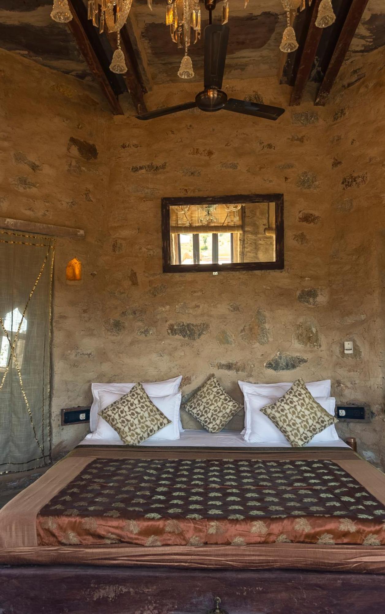 Manmatha A Luxury Retreat Bed and Breakfast Udaipur Exteriör bild