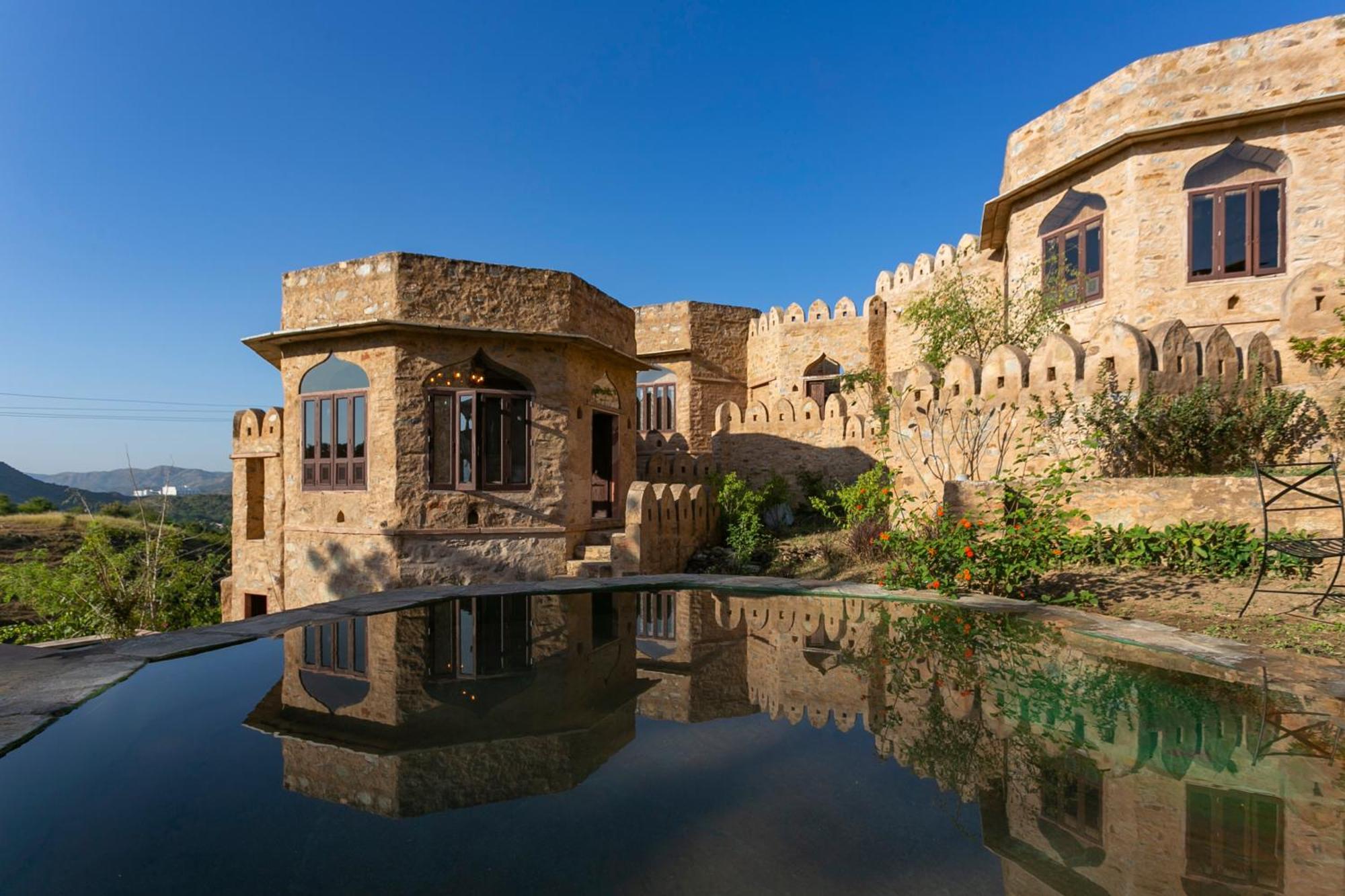 Manmatha A Luxury Retreat Bed and Breakfast Udaipur Exteriör bild