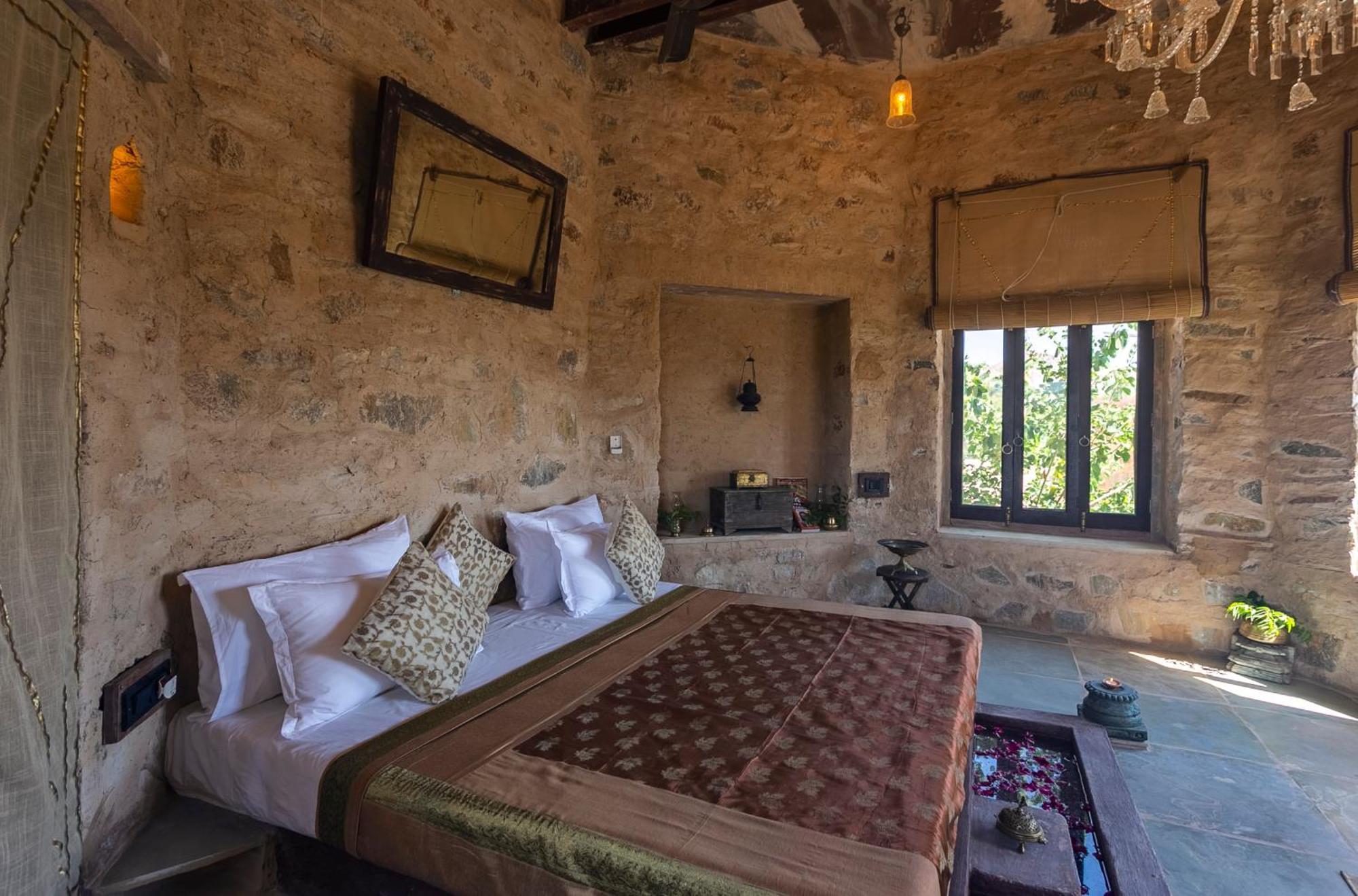 Manmatha A Luxury Retreat Bed and Breakfast Udaipur Exteriör bild